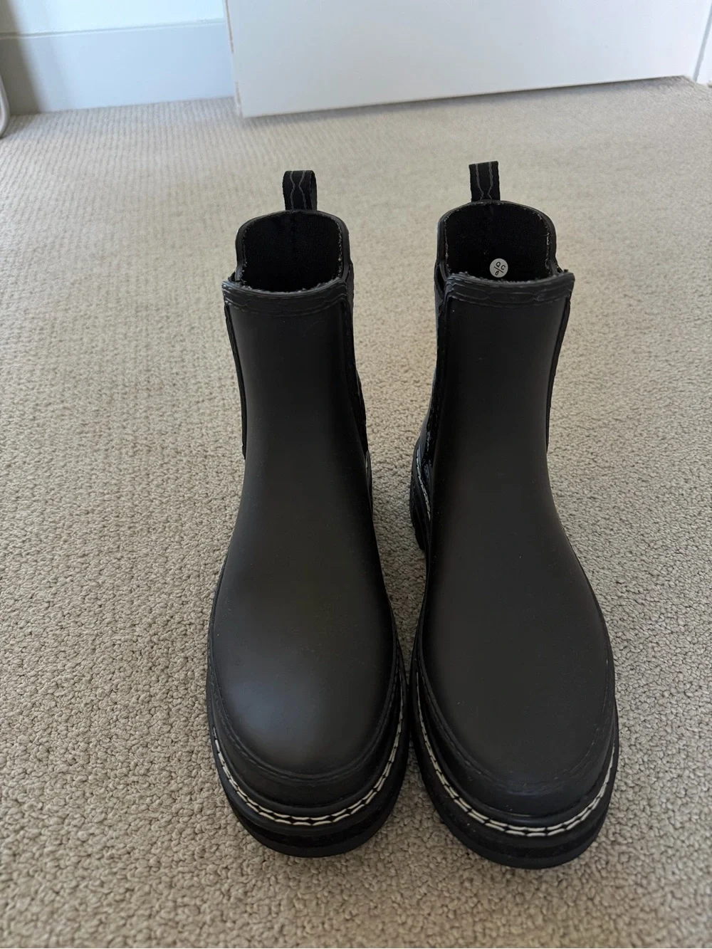 Hunter Chelsea Refined Stitched Rain Boots